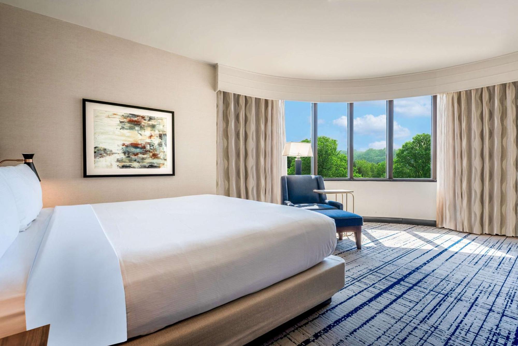 Doubletree By Hilton South Charlotte Tyvola Hotel Exterior photo